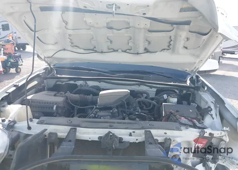 2018 Toyota Tacoma Sr z USA, uszkodzony, nr VIN 5TFAX5GN4JX120536